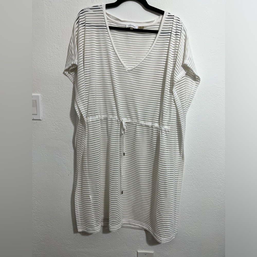 WHITE CALVIN KLEIN SWIMSUIT COVERUP SIZE L/XL